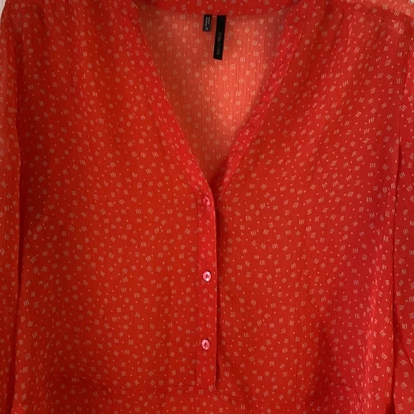 Maurices 3/4 Sleeve Low-High Blouse Size Small - Picture 2 of 6